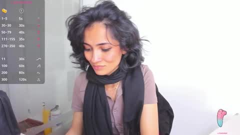 Sara online show from 12.22.25