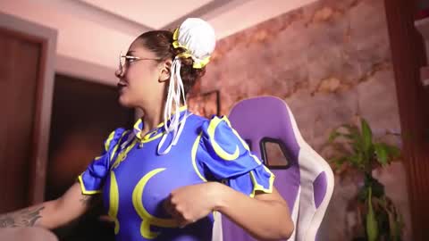 HANNA  online show from 10.26.25