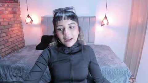 Snapshot of hanna_clark__ chatting on 05.18.26 Hanna clark online show from 05.18.26