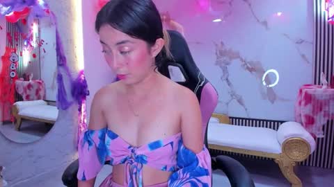 Hanna online show from 10.04.25