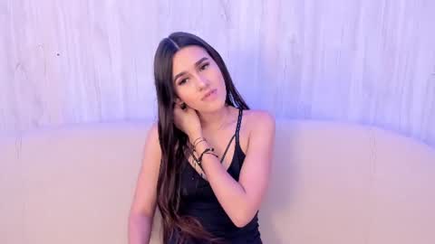 Snapshot of hanna_foxi chatting on 06.18.26 Hanna Foxi online show from 06.18.26