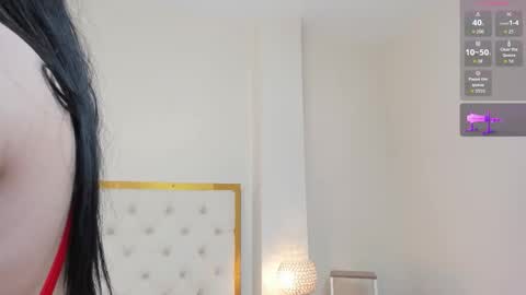     online show from 12.04.25