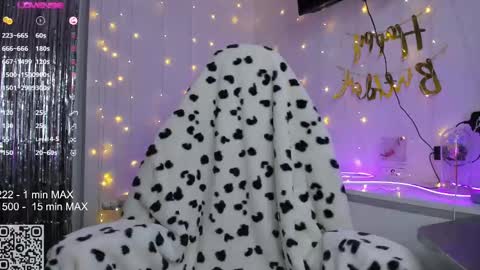 Snapshot of hanna_montanas chatting on 02.01.25 hanna montanas online show from 02.01.25