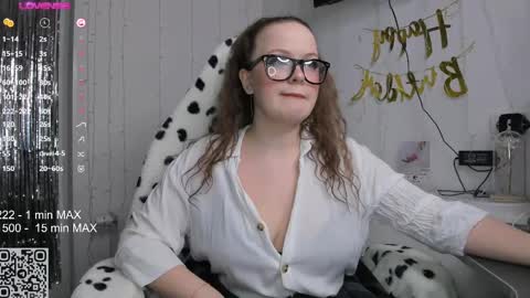 Snapshot of hanna_montanas chatting on 02.02.25 hanna montanas online show from 02.02.25