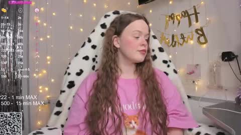 Snapshot of hanna_montanas chatting on 02.12.25 hanna montanas online show from 02.12.25