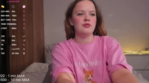 Snapshot of hanna_montanas chatting on 10.03.25 hanna montanas online show from 10.03.25