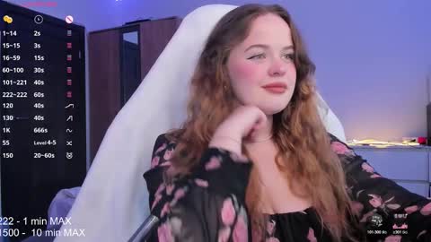 Snapshot of hanna_montanas chatting on 10.18.25 hanna montanas online show from 10.18.25