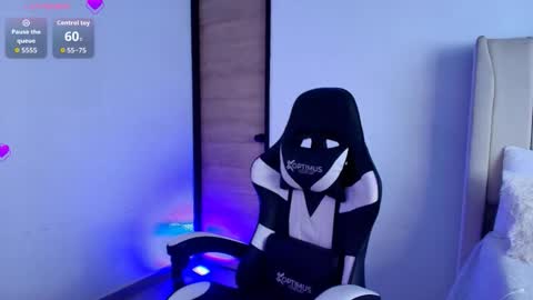 Hanna Capicorn online show from 11.27.25