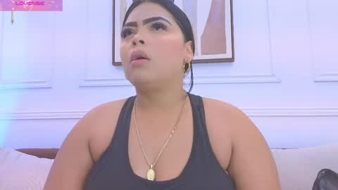 Snapshot of hanna_squirt_1 chatting on 05.19.26 HANNA SOFIA online show from 05.19.26
