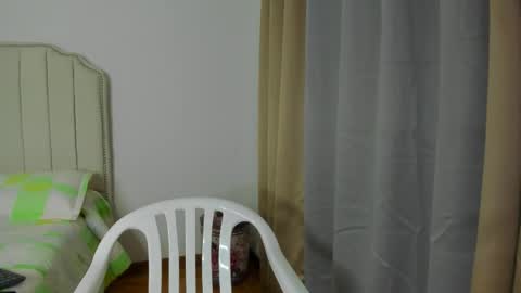 Snapshot of hannaa86 chatting on 04.23.26 Hanna online show from 04.23.26