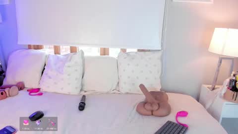 Snapshot of hannaasweet chatting on 03.12.25 Hannaa online show from 03.12.25