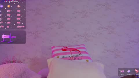 Snapshot of hannablaze_ chatting on 12.21.24 HannaB  online show from 12.21.24