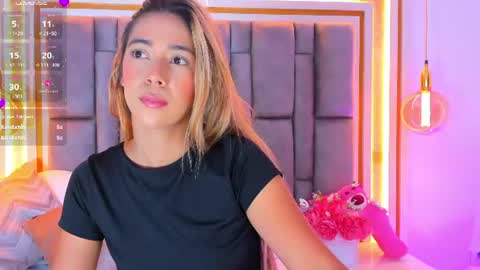 Snapshot of hannabronw chatting on 07.15.26 Eliana online show from 07.15.26