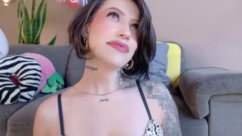 Snapshot of hannah_borbon_ chatting on 07.04.26 Hannah online show from 07.04.26