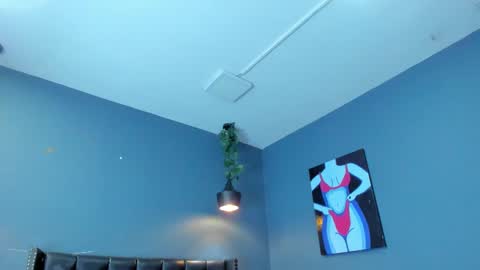 HANNAH MILLER online show from 01.14.25