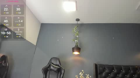 HANNAH MILLER online show from 01.25.25