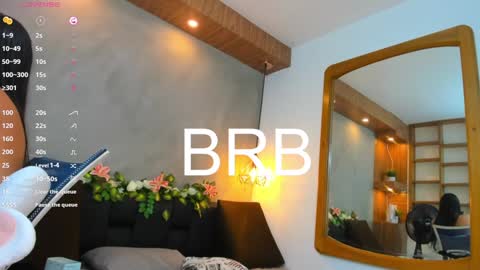 Hannah Williams online show from 12.15.24