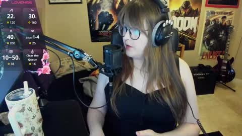 Hannah Castleaw online show from 01.11.26