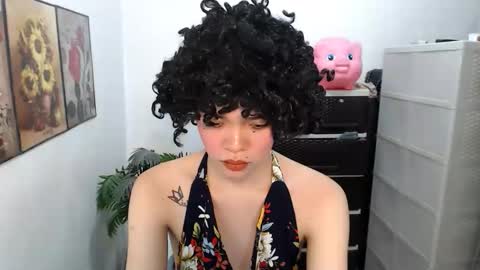 Snapshot of hannahforyou chatting on 04.28.26 HANNAH online show from 04.28.26