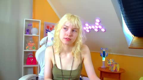 Hannah online show from 04.24.26