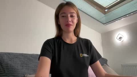 hannahinto online show from 11.19.25