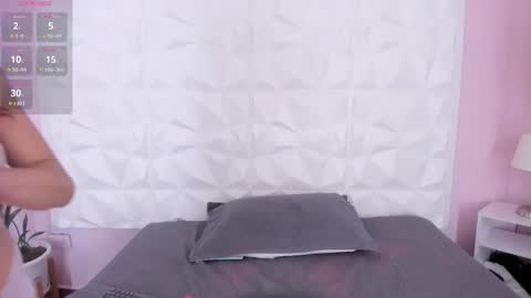 hannahtoons_ online show from 10.12.25