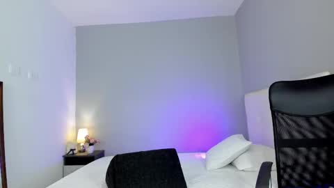 Snapshot of hannamartinnez chatting on 03.12.25 hannamartinnez online show from 03.12.25