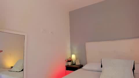 Snapshot of hannamartinnez chatting on 12.04.25 hannamartinnez online show from 12.04.25