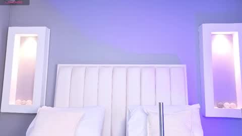 Snapshot of hannapaola chatting on 10.03.25 HannaPaola online show from 10.03.25