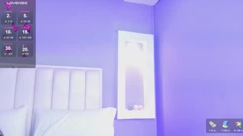 Snapshot of hannapaola chatting on 10.07.25 HannaPaola online show from 10.07.25