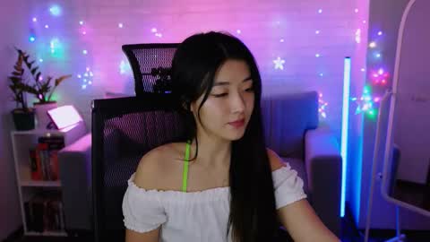 hannarosie online show from 12.15.25