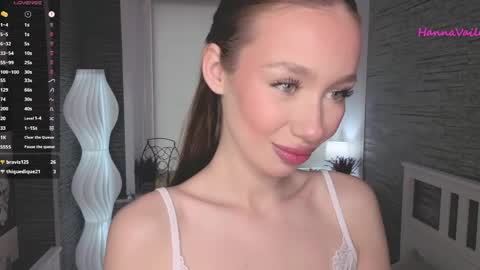 Snapshot of hannavaile chatting on 04.23.26 Hanna online show from 04.23.26