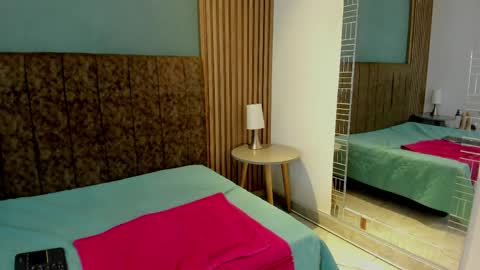 hannawen_ online show from 03.30.26