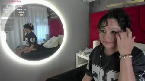 Hanny  online show from 04.14.26