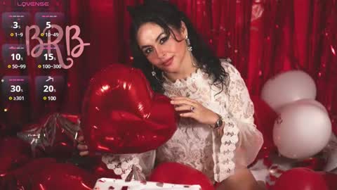 Snapshot of hanny_milf_ chatting on 03.05.25 HANNY online show from 03.05.25