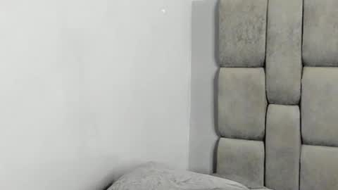 Snapshot of hanny_milf_ chatting on 09.24.25 HANNY online show from 09.24.25