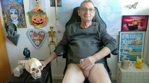 Snapshot of hansi63 chatting on 10.02.25 charly online show from 10.02.25
