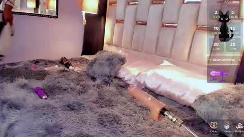 Hanzking01 online show from 10.31.25