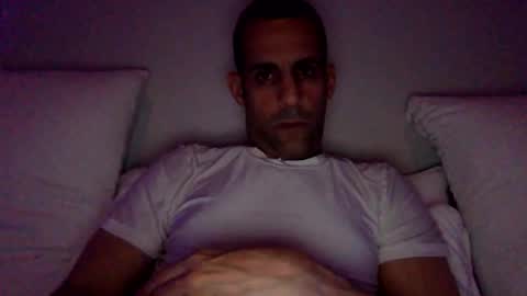 Snapshot of happy2334 chatting on 03.24.26 skysky6969 online show from 03.24.26