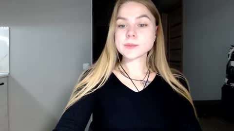 happy_fox_ online show from 03.25.26