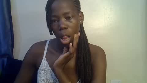 happy_kienyeji online show from 11.12.25