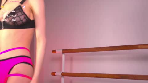 Evy  online show from 11.24.25