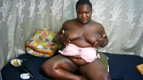 Snapshot of happysonia chatting on 02.04.26 happysonia online show from 02.04.26