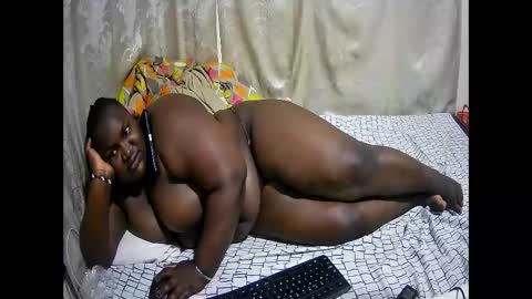 Snapshot of happysonia chatting on 02.18.26 happysonia online show from 02.18.26