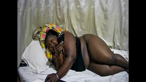 Snapshot of happysonia chatting on 02.24.26 happysonia online show from 02.24.26