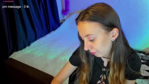 Stephanie online show from 02.03.25