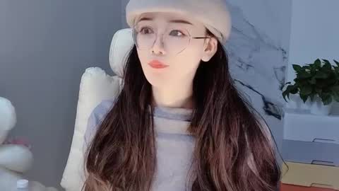 Daisy online show from 12.19.24