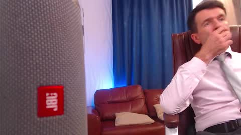 Steve online show from 09.18.25