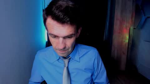 Steve online show from 10.28.25