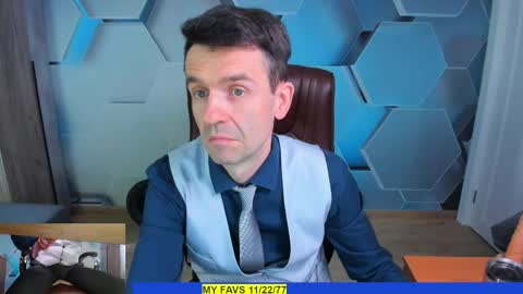 Snapshot of hard_and_juici chatting on 05.07.26 Steve online show from 05.07.26